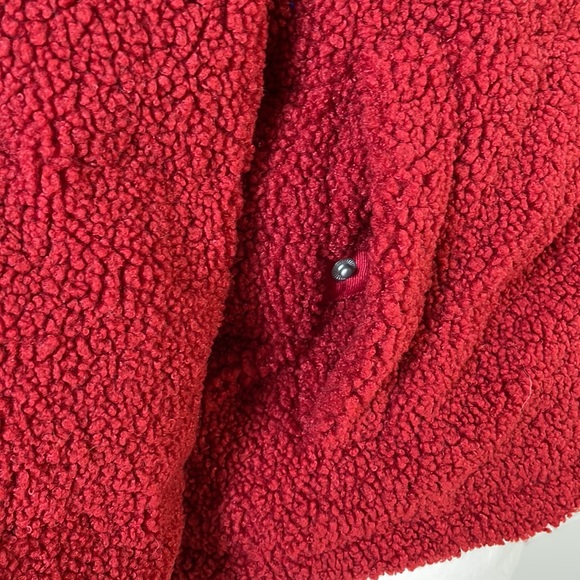 Abercrombie & Fitch mini sherpa fleece puffer. - Picture 4 of 9